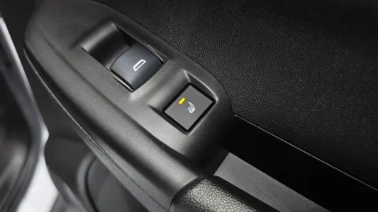 Chevrolet 트레일블레이저 1.3 2WD 2022 34