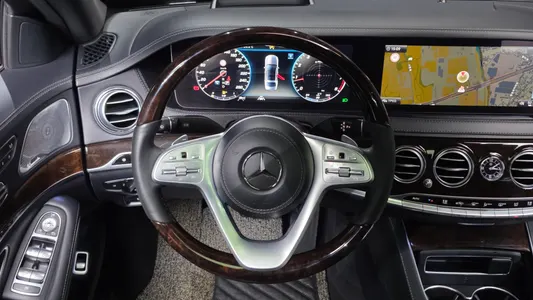 Mercedes-Benz S-Class W222 S560L 4MATIC 2020 13