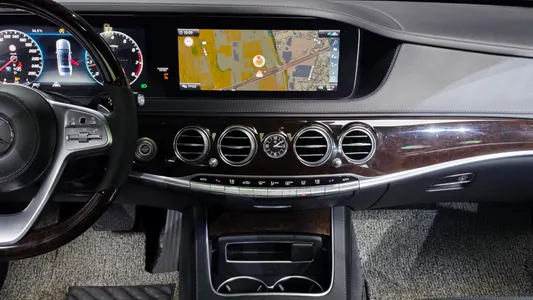 Mercedes-Benz S-Class W222 S560L 4MATIC 2020 14
