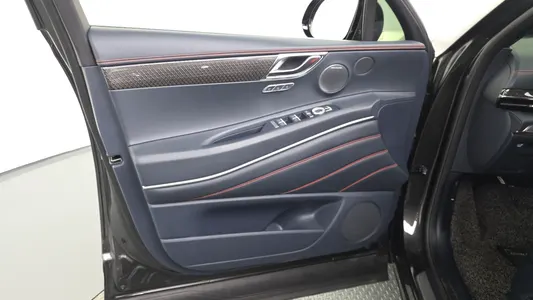 Genesis GV80 Coupe 2.5T AWD 2024 24
