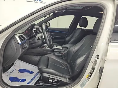 BMW 3 Series (F30) 330e i M 2016 11