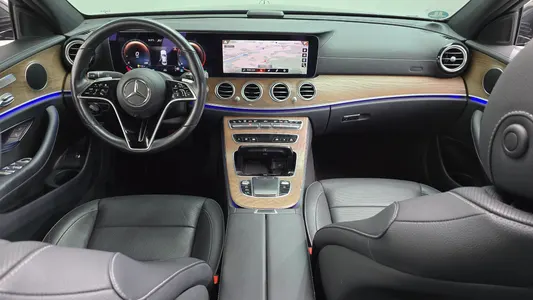 Mercedes-Benz E-Class W213 E220d 4MATIC 2021 7