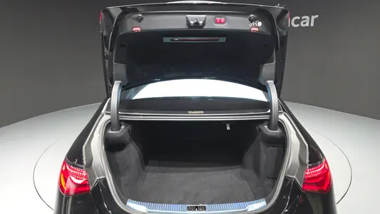Mercedes-Benz S-Class W223 S580 4MATIC 2023 32