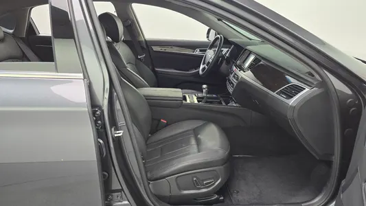 Genesis G80 3.3 GDI AWD 2019 25