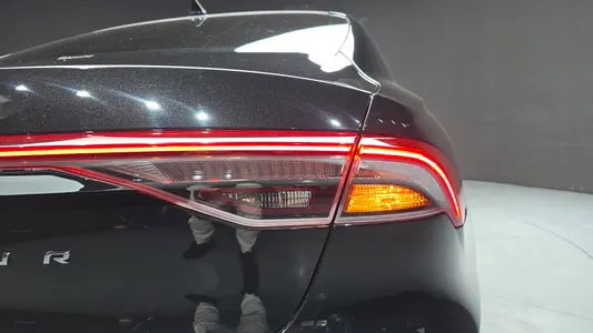 Hyundai IG 2022 23