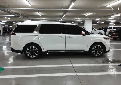 Kia Carnival 9 2023 5