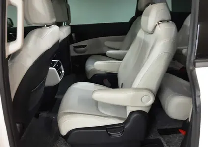 Kia Carnival 9 2023 6