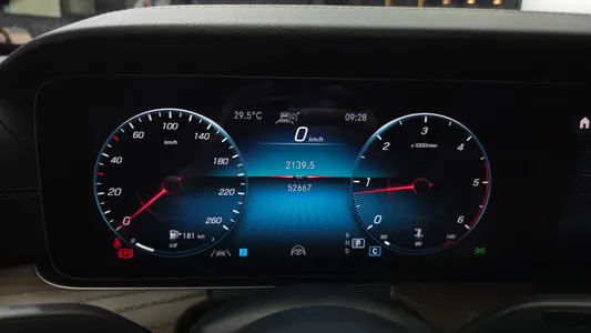 Mercedes-Benz E-Class W213 E220d 4MATIC 2021 8
