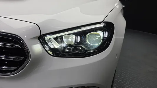 Mercedes-Benz E-Class W213 E220d 4MATIC 2021 22