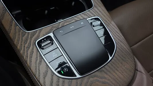 Mercedes-Benz E-Class W213 E220d 4MATIC 2021 29