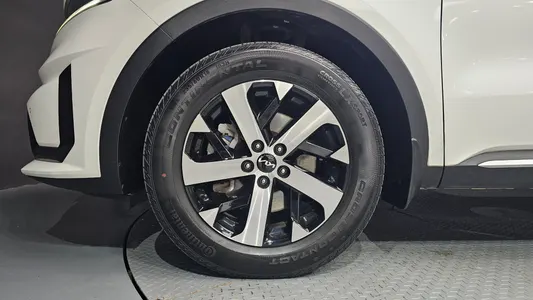 Kia 4 2.2 4WD 2022 5