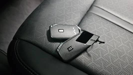 Kia 4 2.2 4WD 2022 15