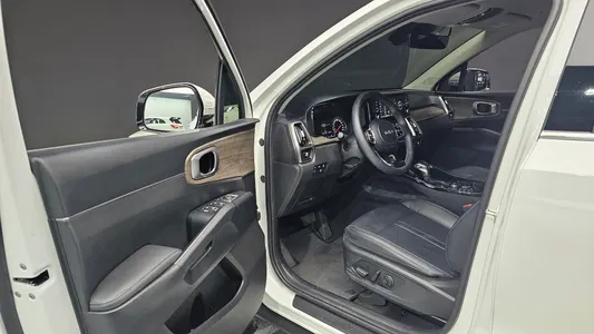 Kia 4 2.2 4WD 2022 10