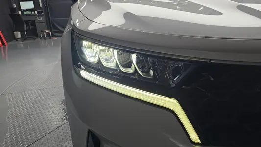 Kia 4 2.2 4WD 2022 22