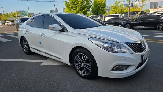 Hyundai Grandeur HG HG240 2014 4