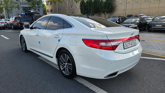 Hyundai Grandeur HG HG240 2014 5