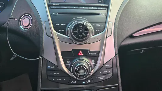 Hyundai Grandeur HG HG240 2014 18