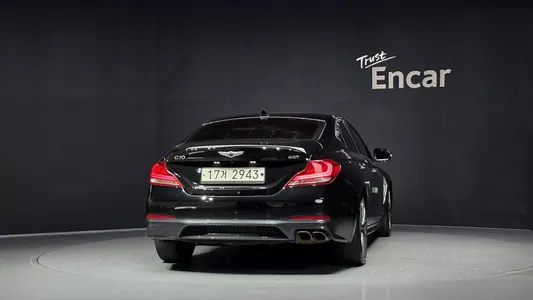 Genesis G70 2.0T 2018 4