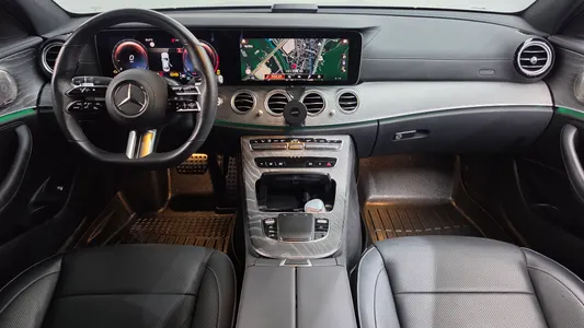 Mercedes-Benz E-Class W213 E350 4MATIC AMG Line 2022 7