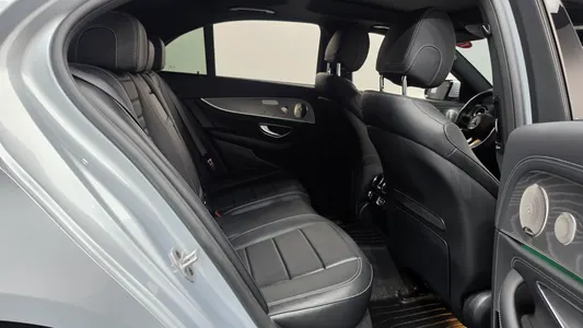 Mercedes-Benz E-Class W213 E350 4MATIC AMG Line 2022 12