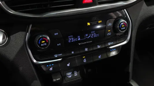 Hyundai TM 2.0 2WD 2020 17