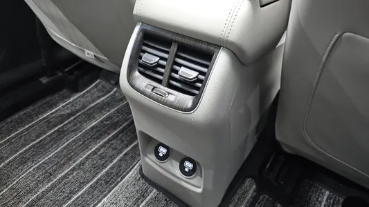 Kia K7 2020 31