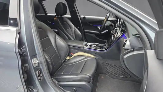 Mercedes-Benz C-Class W205 C220 d 4MATIC AMG Line 2019 11