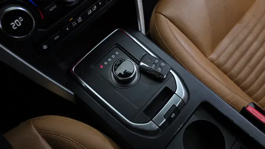 Land Rover 디스커버리 스포츠 2.0 TD4 HSE 2018 9