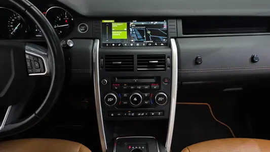 Land Rover 디스커버리 스포츠 2.0 TD4 HSE 2018 15