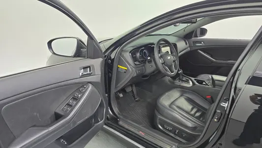 Kia K5 2011 10