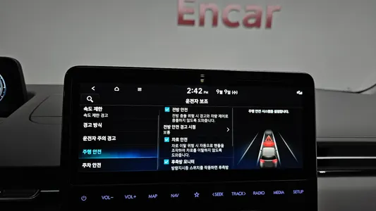 Hyundai Staria HEV 1.6 7 2024 33