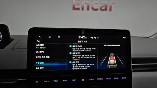 Hyundai Staria HEV 1.6 7 2024 31
