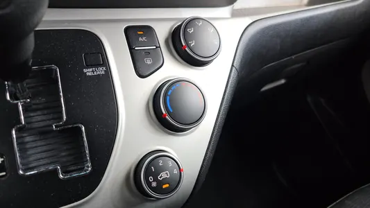 Kia Ray 2018 17