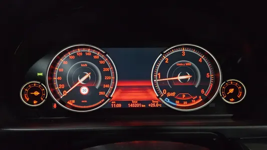 BMW 5 Series (F10) 520d xDrive M 2016 12