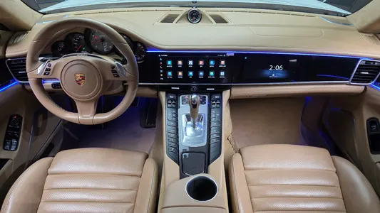 Porsche 파나메라 4.8 GTS 2016 7