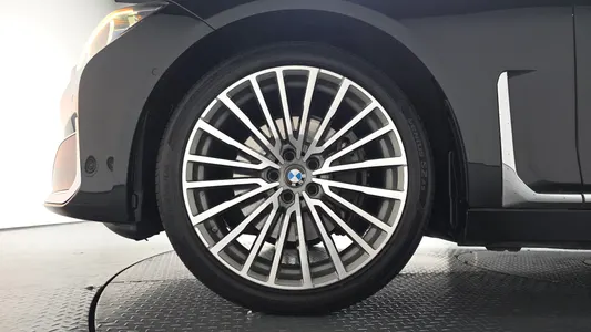 BMW 7 Series (G11) 740Li xDrive 2020 4