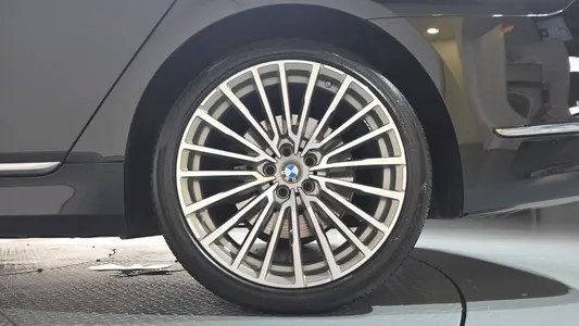 BMW 7 Series (G11) 740Li xDrive 2020 21