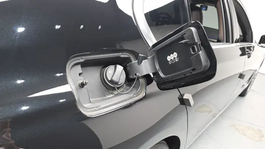 BMW 7 Series (G11) 740Li xDrive 2020 27