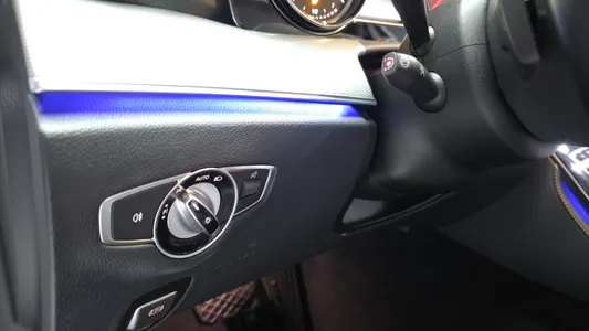 Mercedes-Benz E-Class W213 E300 2019 27