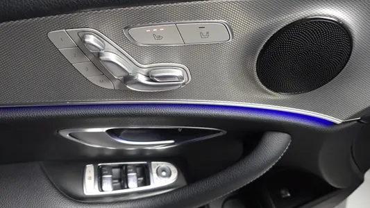 Mercedes-Benz E-Class W213 E300 2019 28