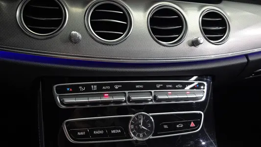 Mercedes-Benz E-Class W213 E300 2019 30