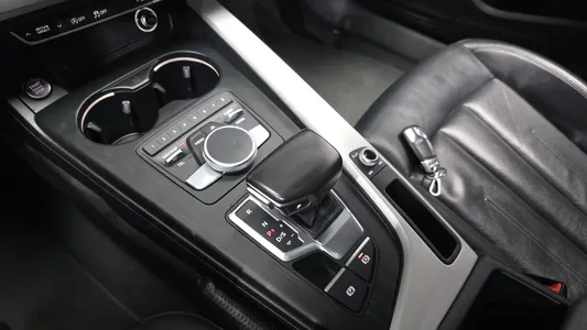 Audi A4 (B9) 45 TFSI 2016 9
