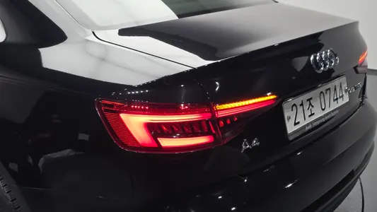 Audi A4 (B9) 45 TFSI 2016 23