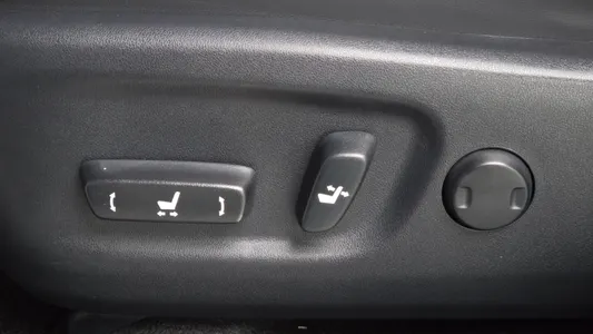 Lexus NX300h 2017 29
