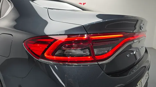 Hyundai IG 2.4 2018 23