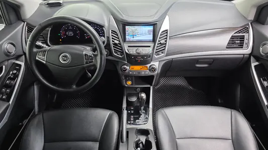 KG Mobility C 2.0 CVT 2WD 2014 7