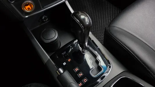 KG Mobility C 2.0 CVT 2WD 2014 9