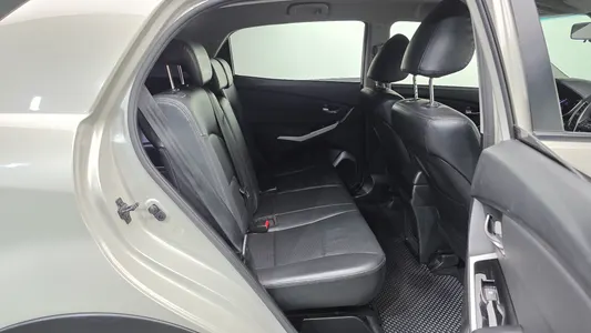 KG Mobility C 2.0 CVT 2WD 2014 12