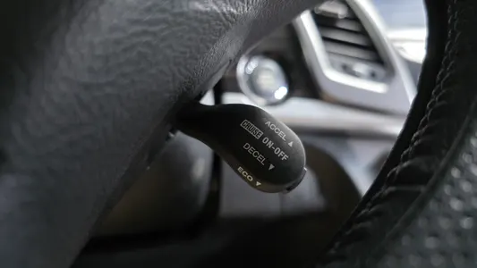KG Mobility C 2.0 CVT 2WD 2014 18