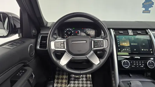 Land Rover 5 P360 R- SE 2023 13